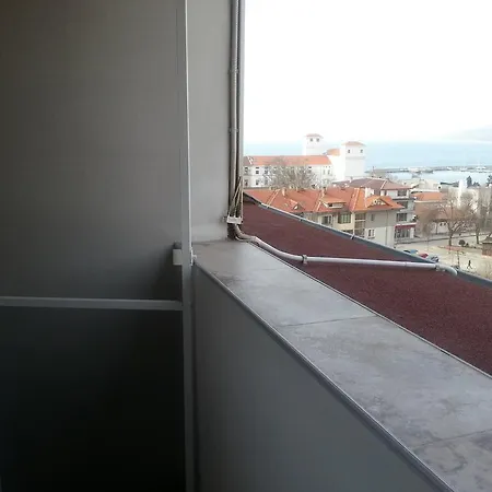 Emi Гостевой дом 2*