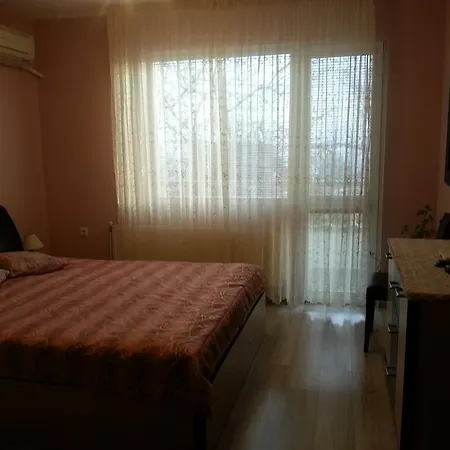 Emi Casa de hóspedes Balchik